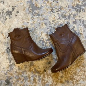 Frye wedge leather bootie - size 6